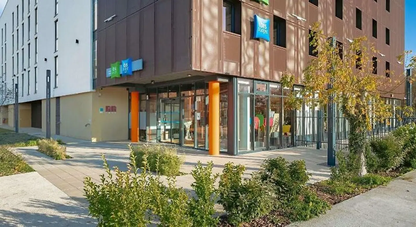 ibis budget La Rochelle Centre EXTERIOR