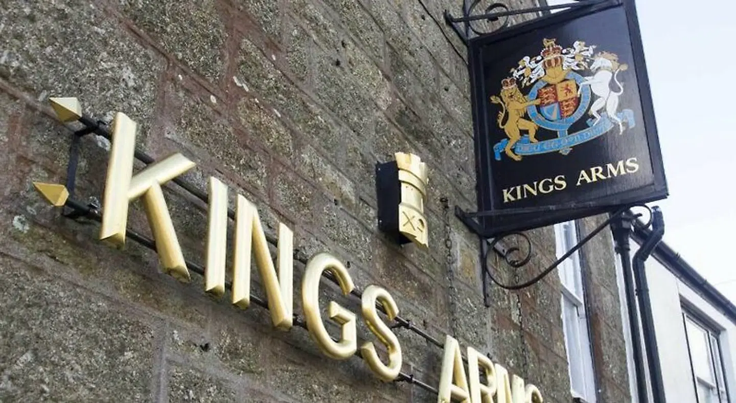 Kings Arms Inn EXTERIOR