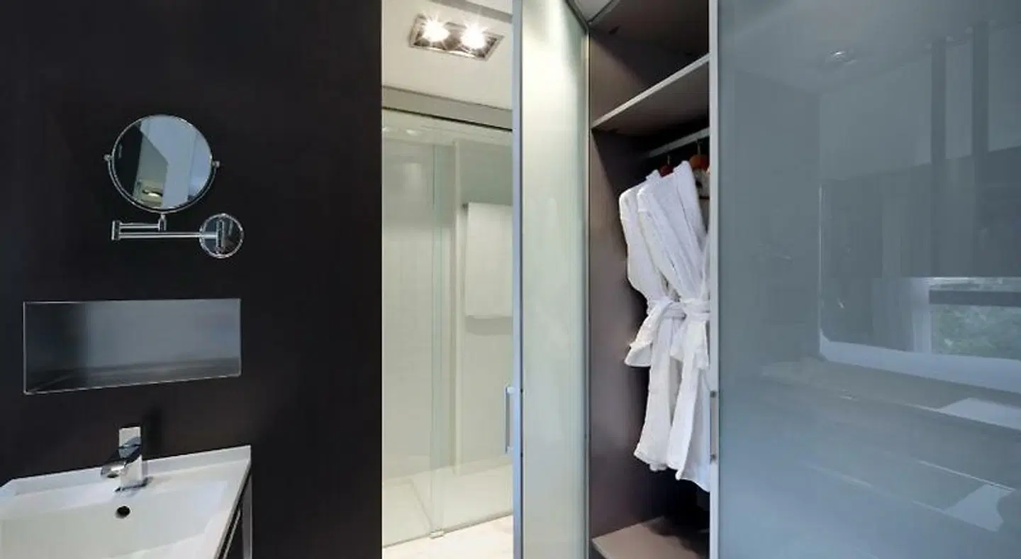 Ikonik Anglí Badezimmer