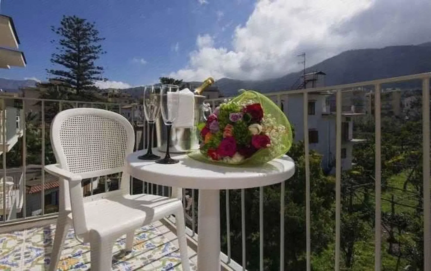 Leone Terrasse