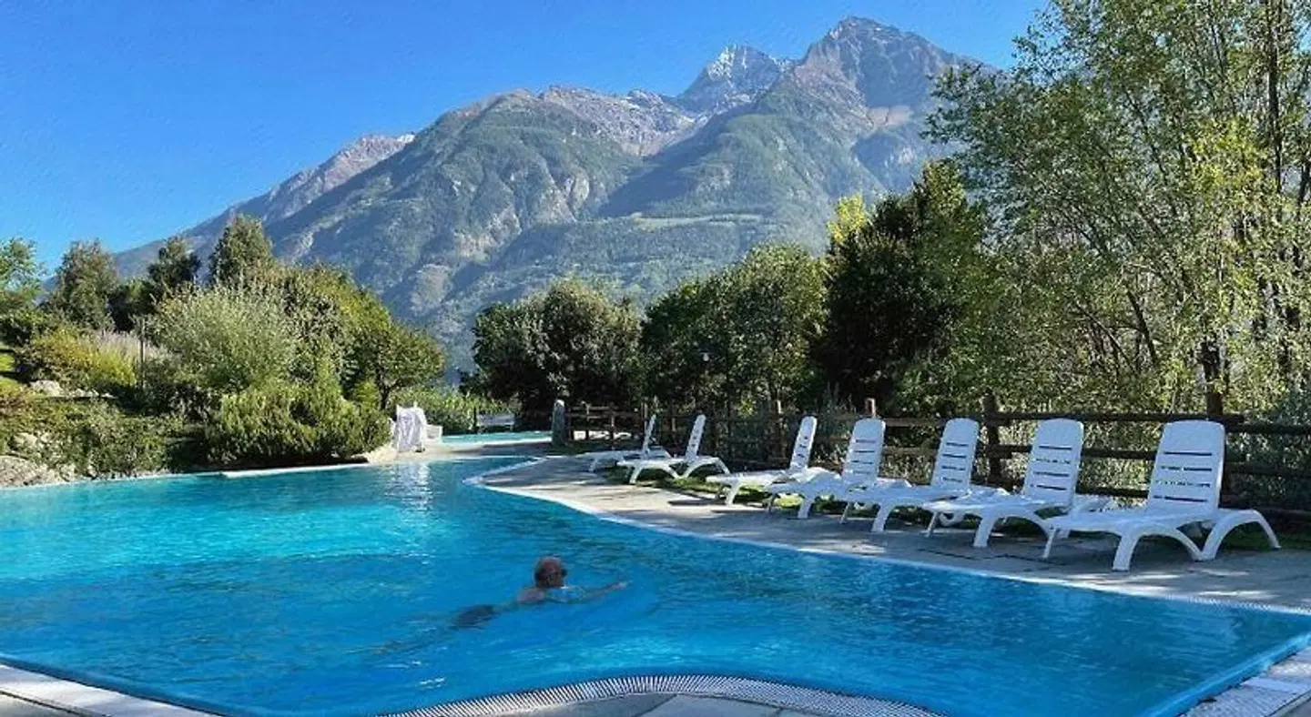 Milleluci OUTDOOR_POOL