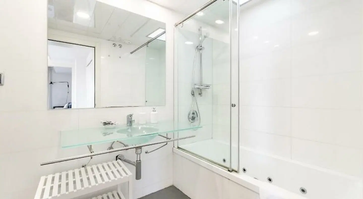 Placa Catalunya Central Apartments by Unique Rentals Badezimmer