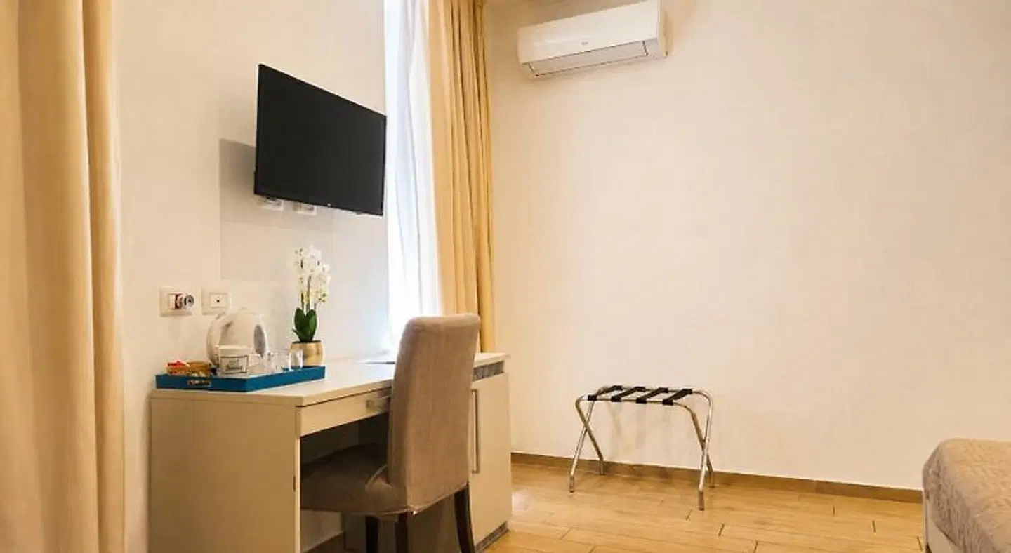 Real Rooms ROOM_EXAMPLE