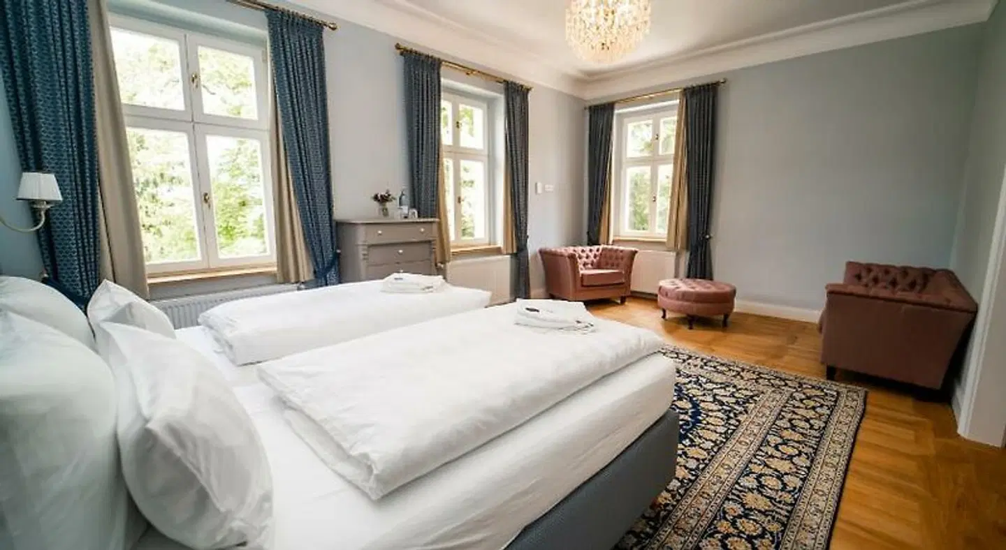 Schloss Sigron Superior Camping und Hotel ROOM_EXAMPLE