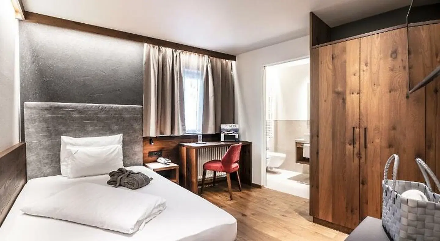 Hotel Schmung ROOM_EXAMPLE
