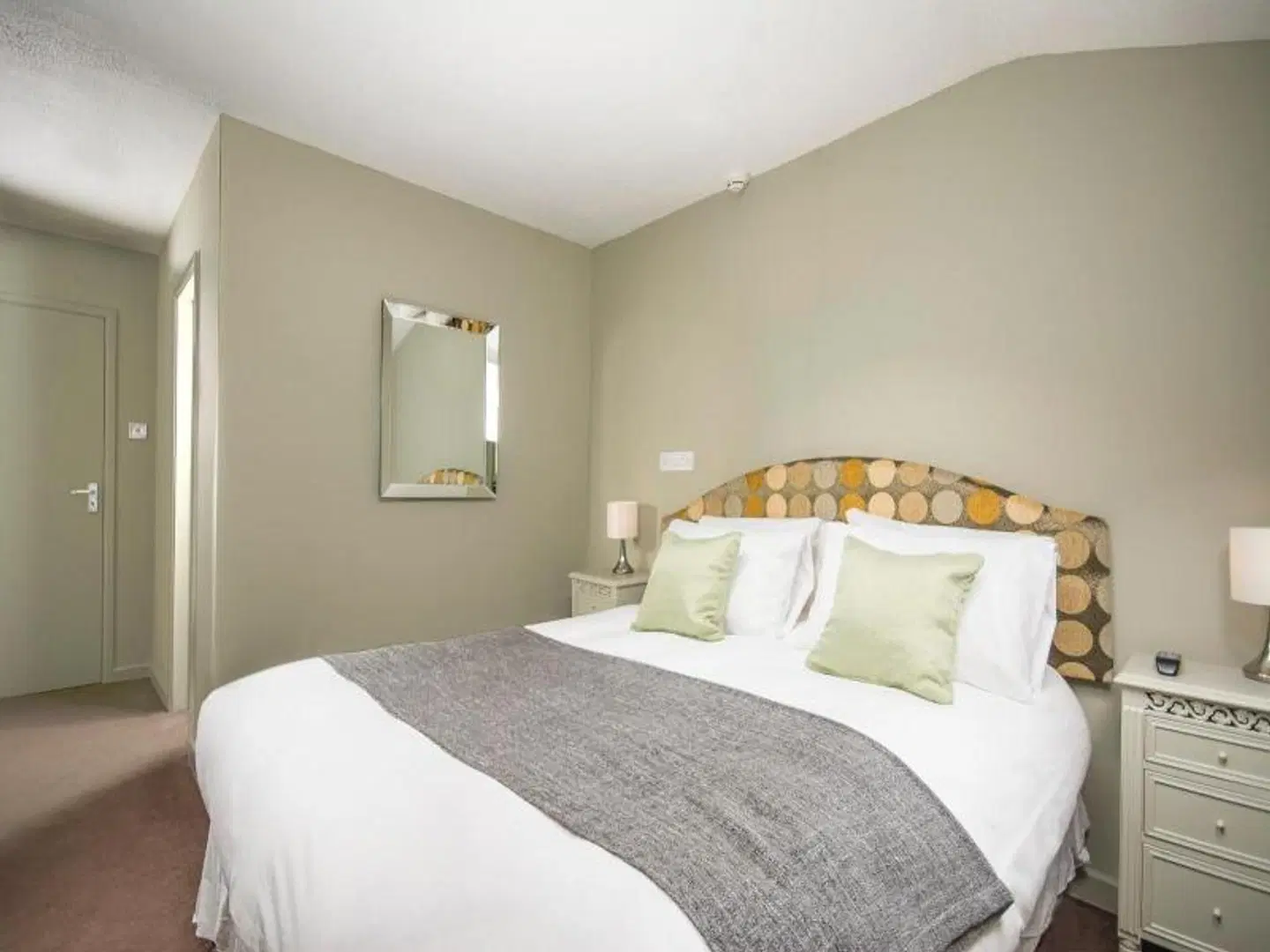 The Castle Hotel ROOM_EXAMPLE