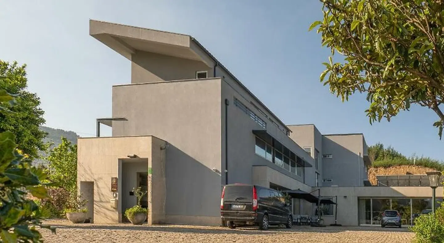 Eco Salvador EXTERIOR