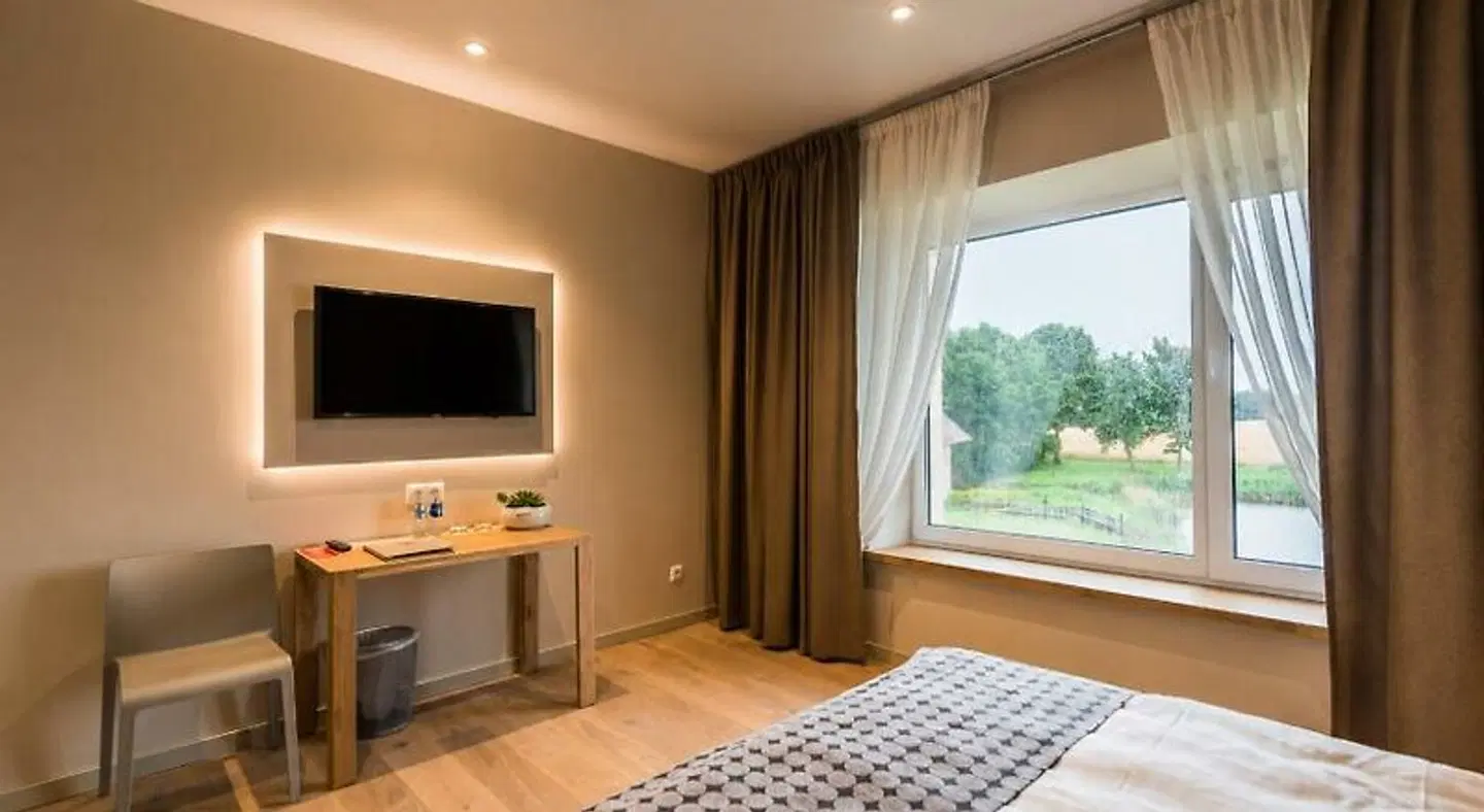 Hotel Mikelis ROOM_EXAMPLE