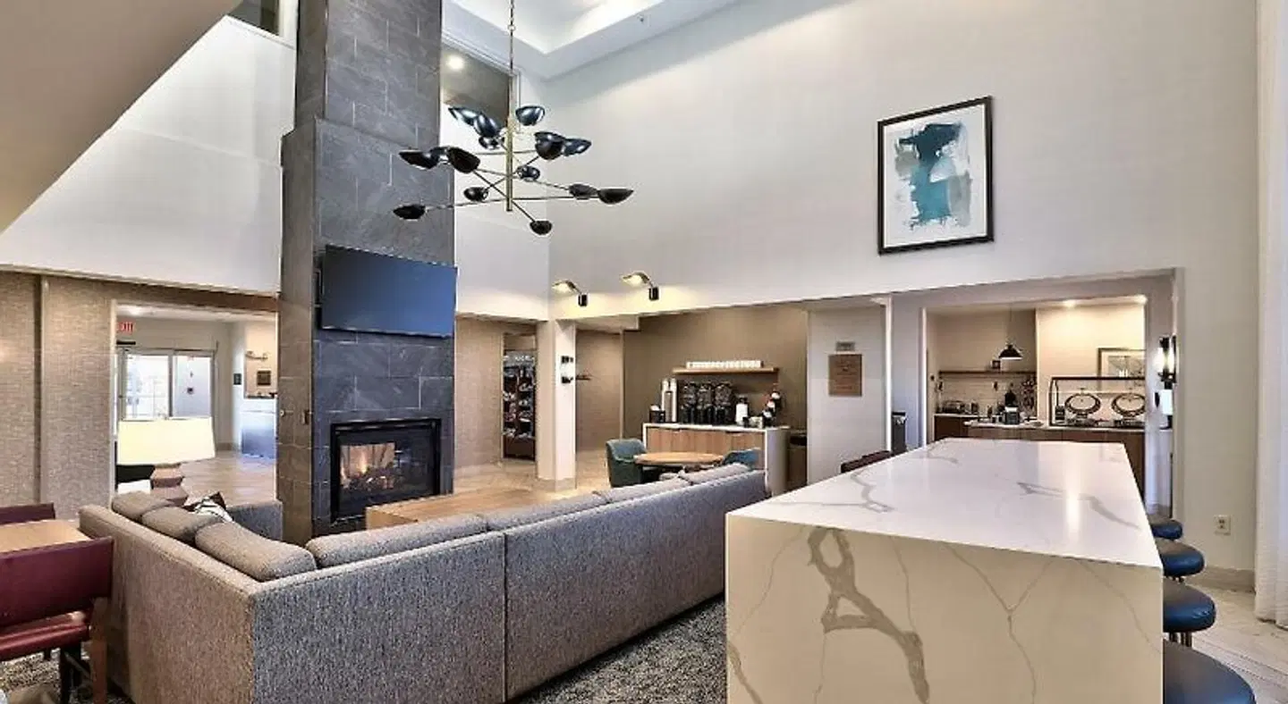 Staybridge Suites Albuquerque - Airport by IHG LOUNGE_LOBBY