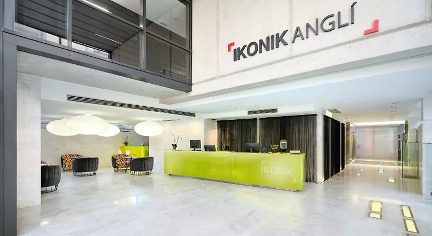 Ikonik Anglí EXTERIOR