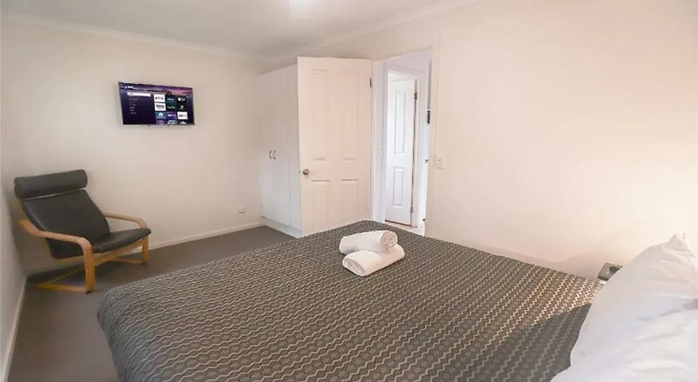 Amaroo Park ROOM_EXAMPLE