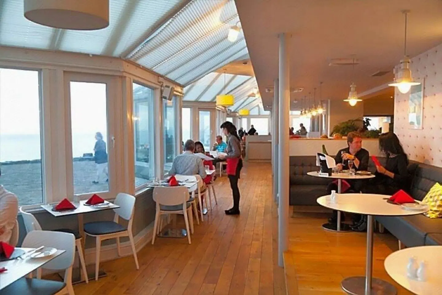 Land's End Hotel Restaurant
