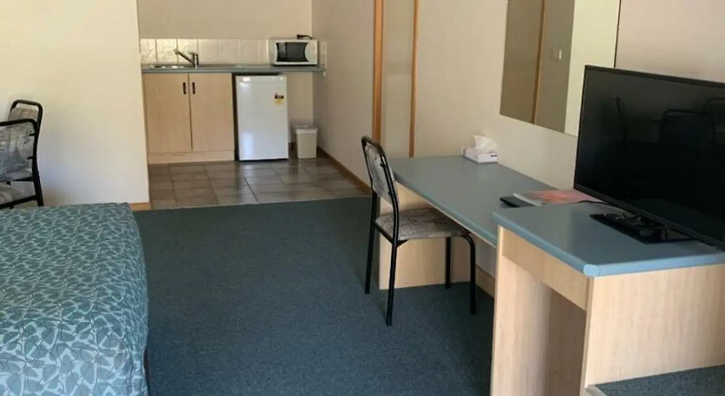 Arthur Phillip Motor Inn ROOM_EXAMPLE