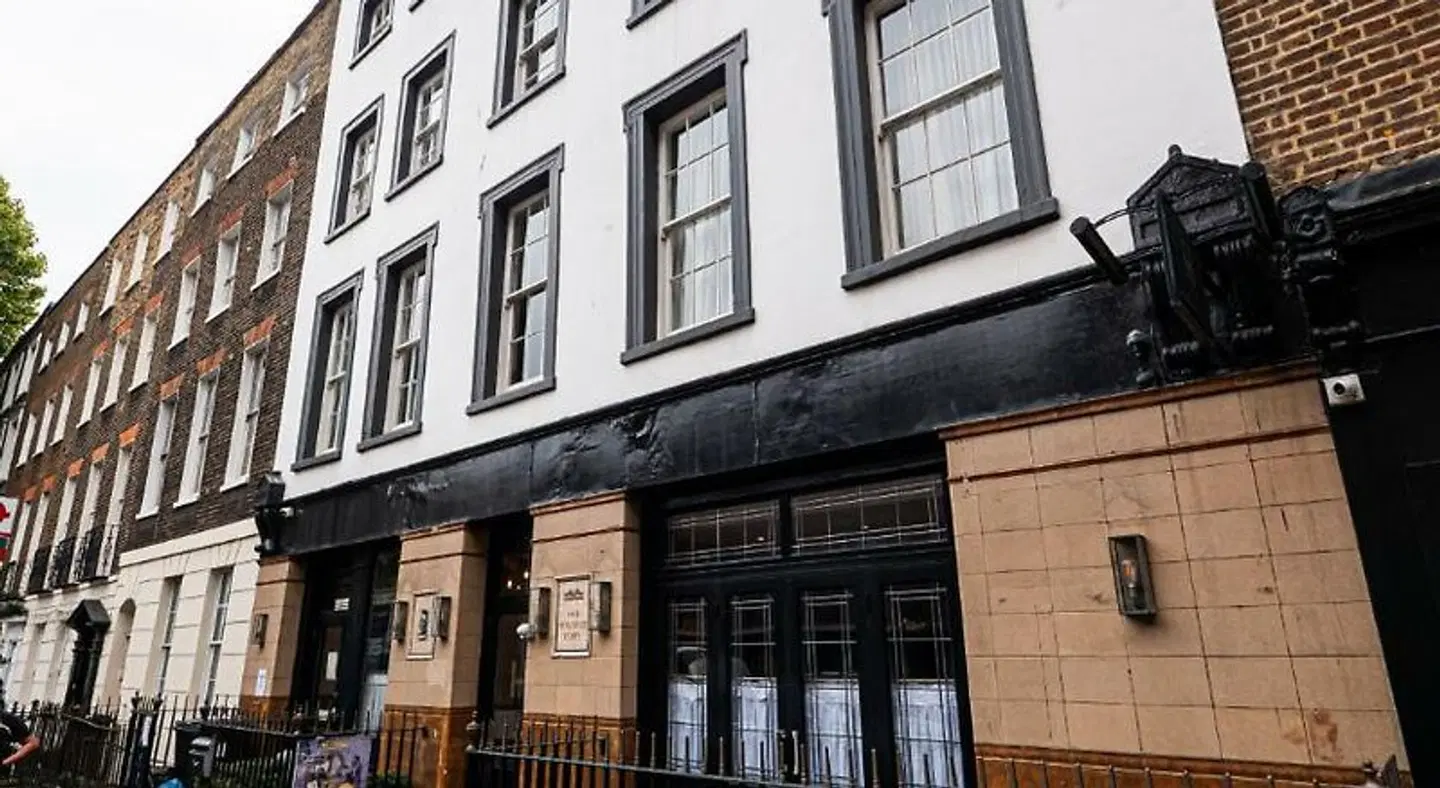 The House of Toby EXTERIOR