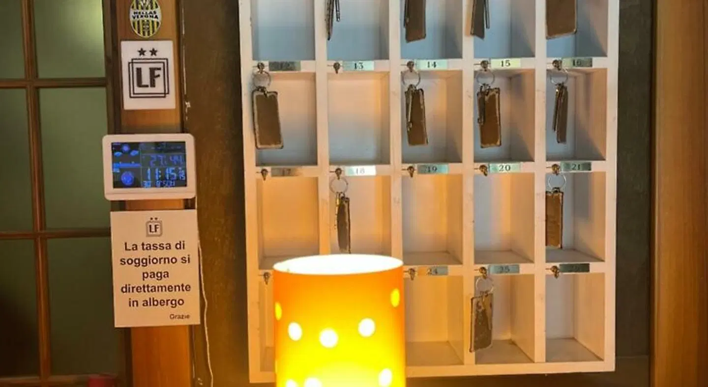HOTEL LA FAVORITA Badezimmer