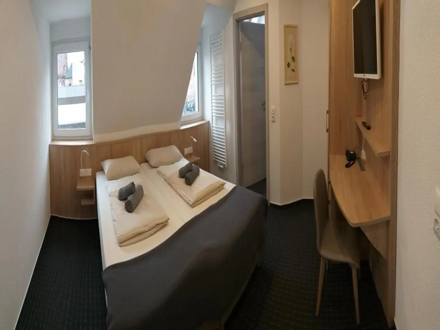 Hotel Kriemhilde ROOM_EXAMPLE