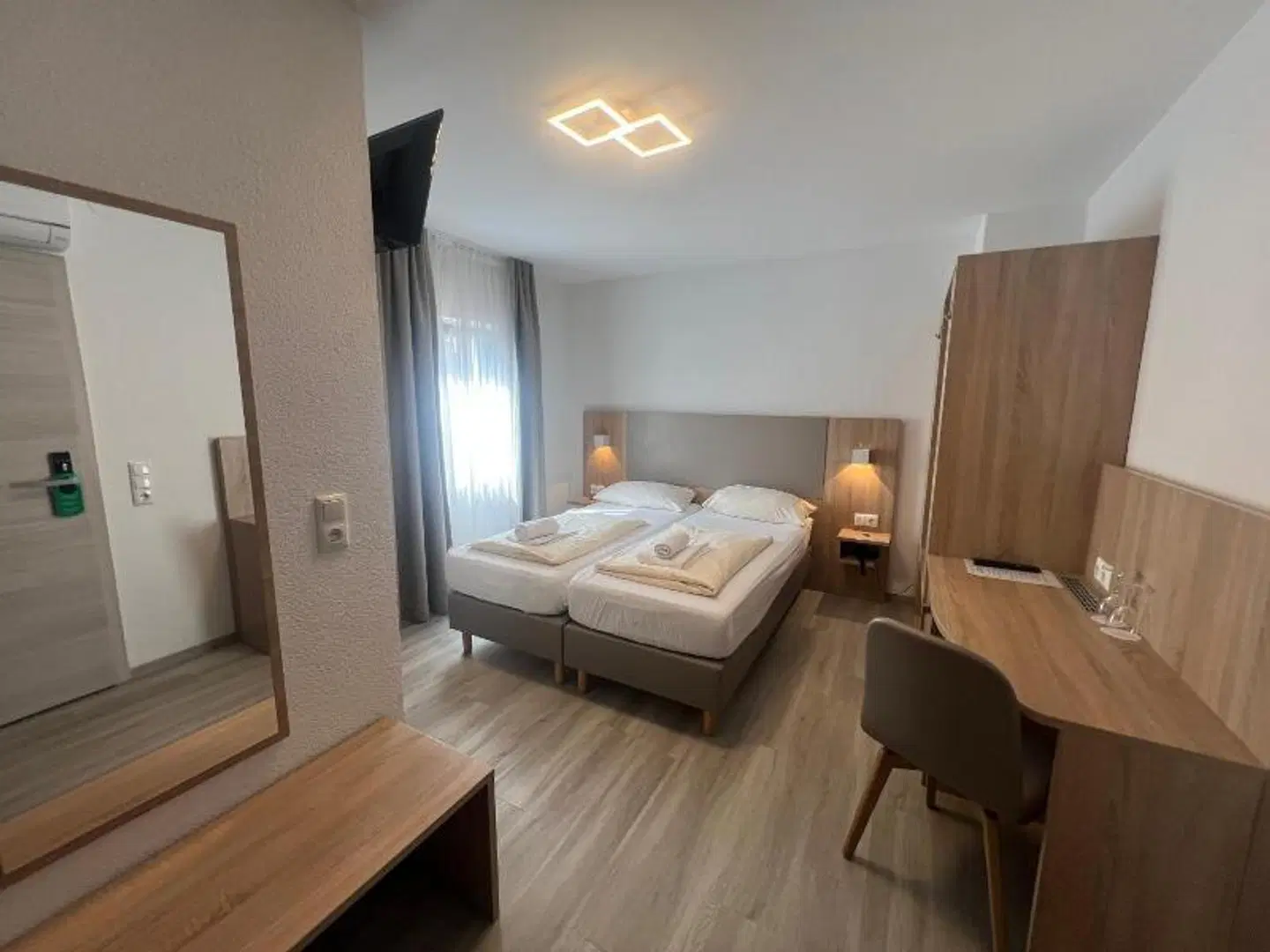 Hotel Kriemhilde ROOM_EXAMPLE