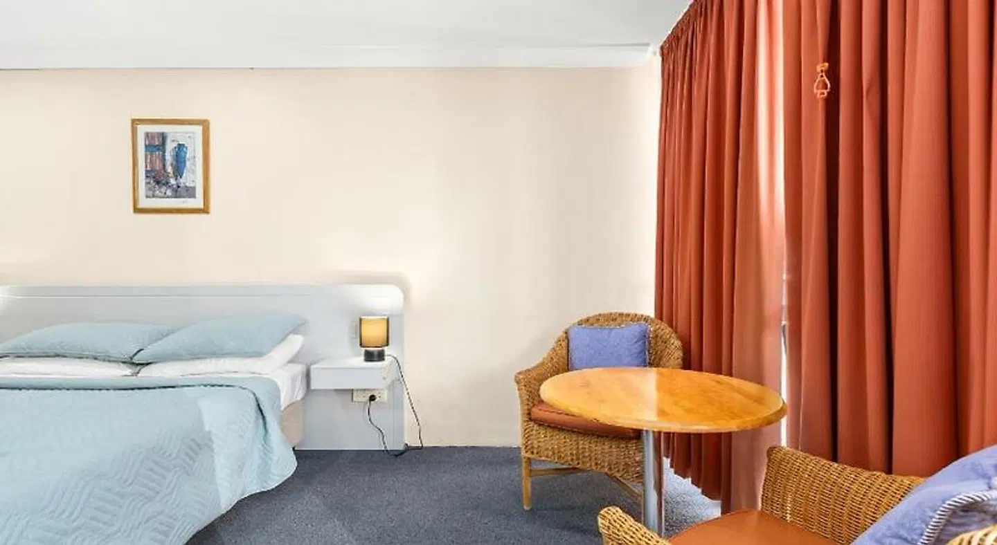 Alexander Motel & Peppercorn Restaurant ROOM_EXAMPLE