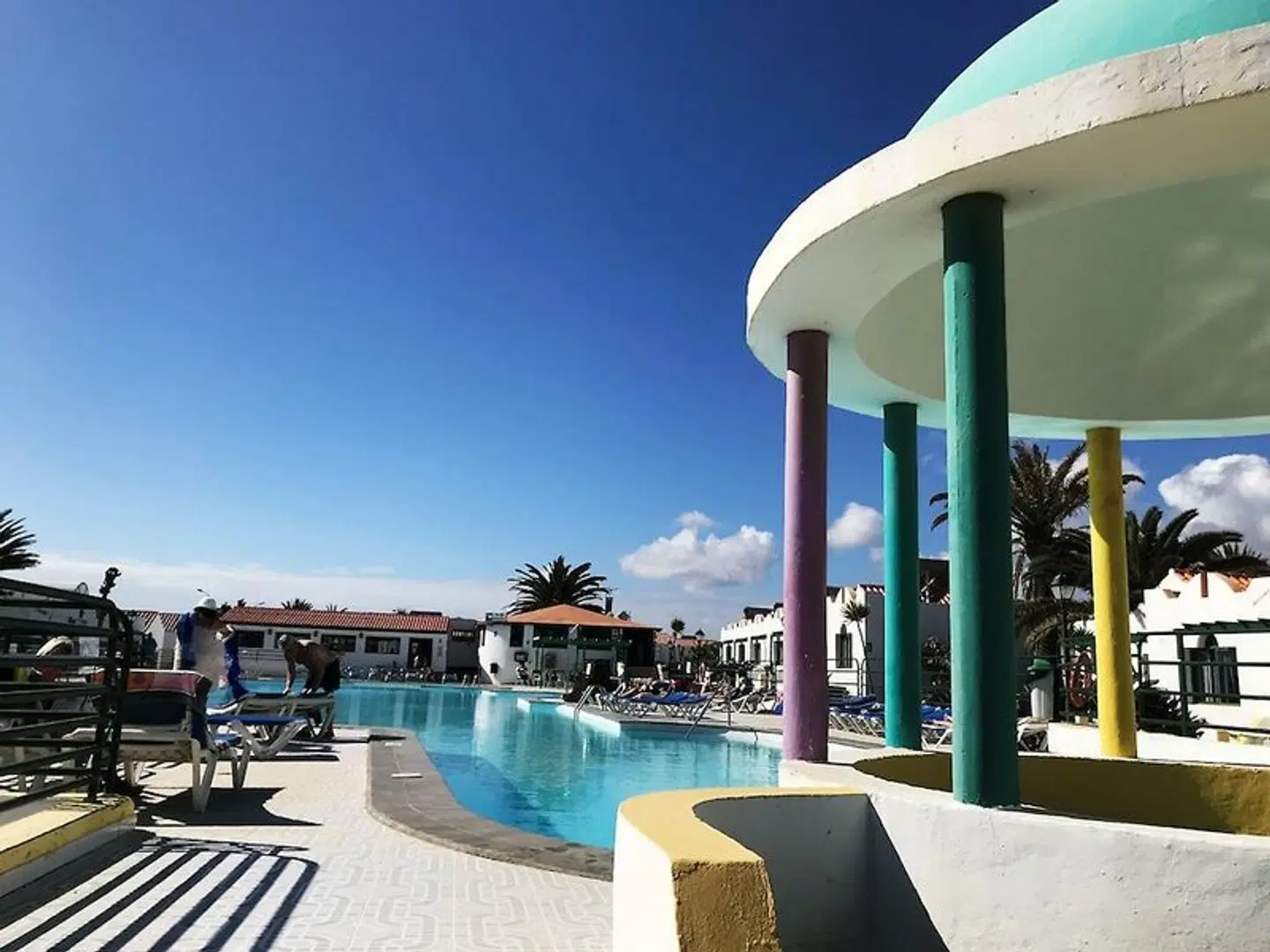 Fuertesol OUTDOOR_POOL