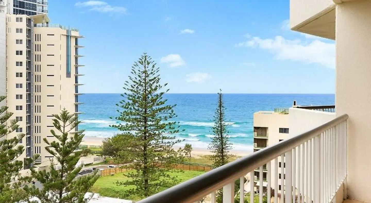 Surfers Beachside Holiday Apartments LANDSCAPE