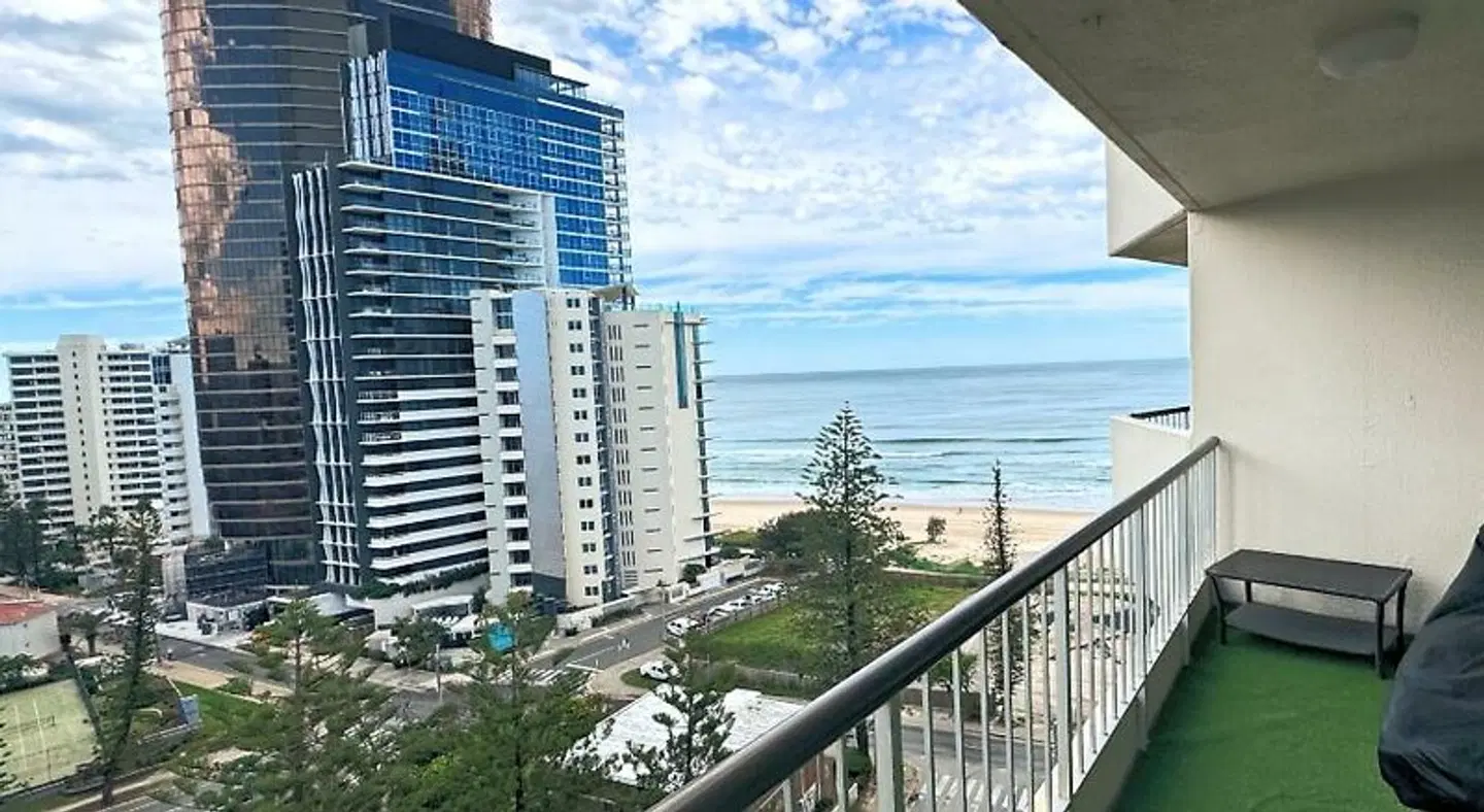 Surfers Beachside Holiday Apartments EXTERIOR