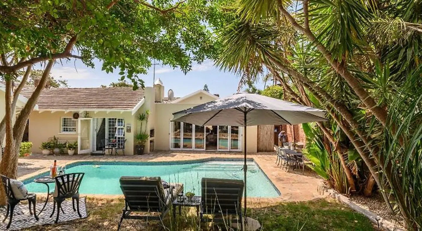 Keiskama B & B OUTDOOR_POOL