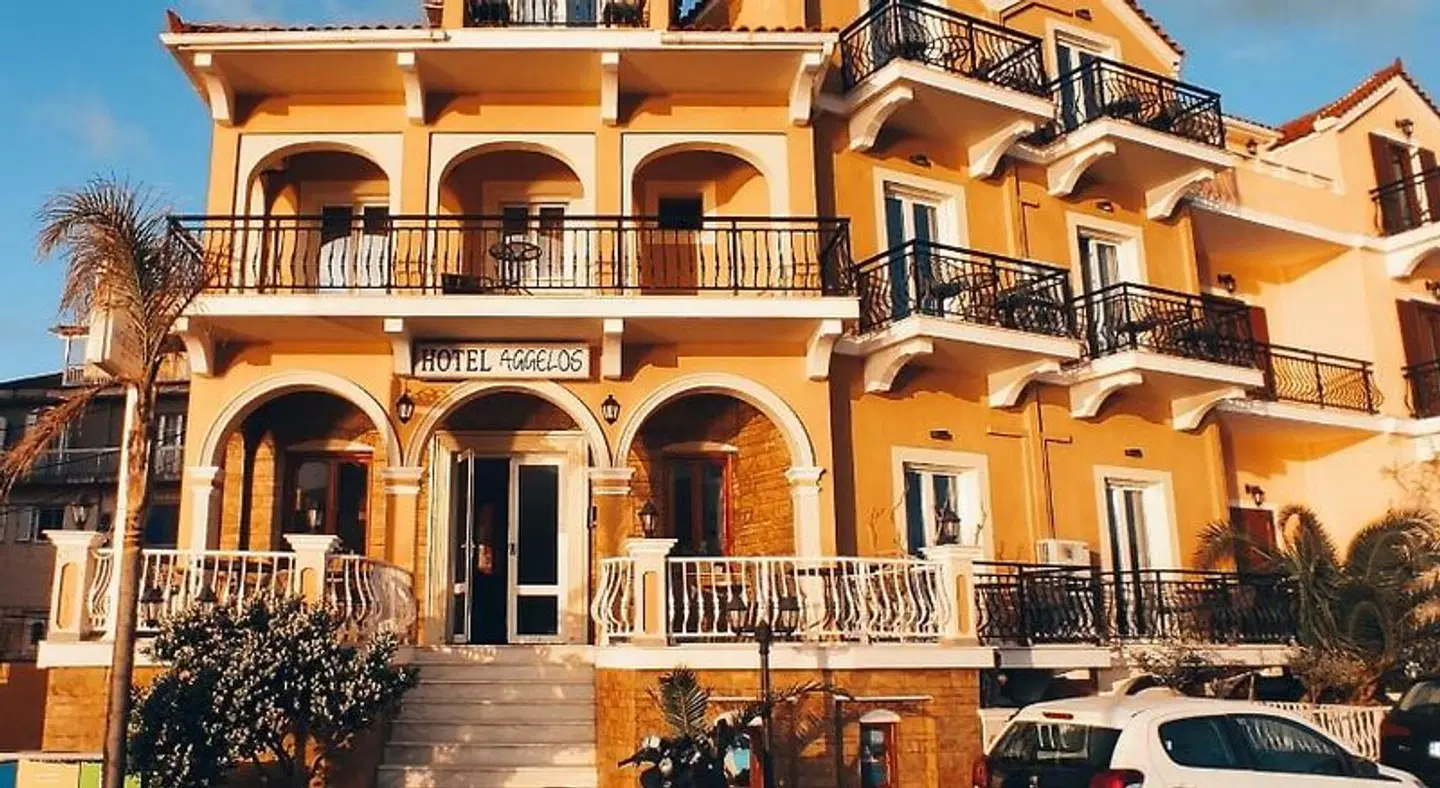 Aggelos Hotel EXTERIOR