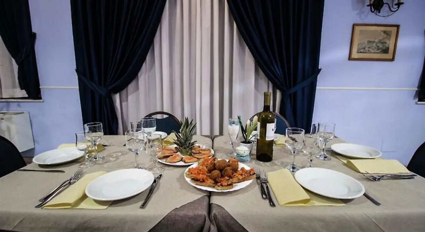 Miramare Hotel Restaurant