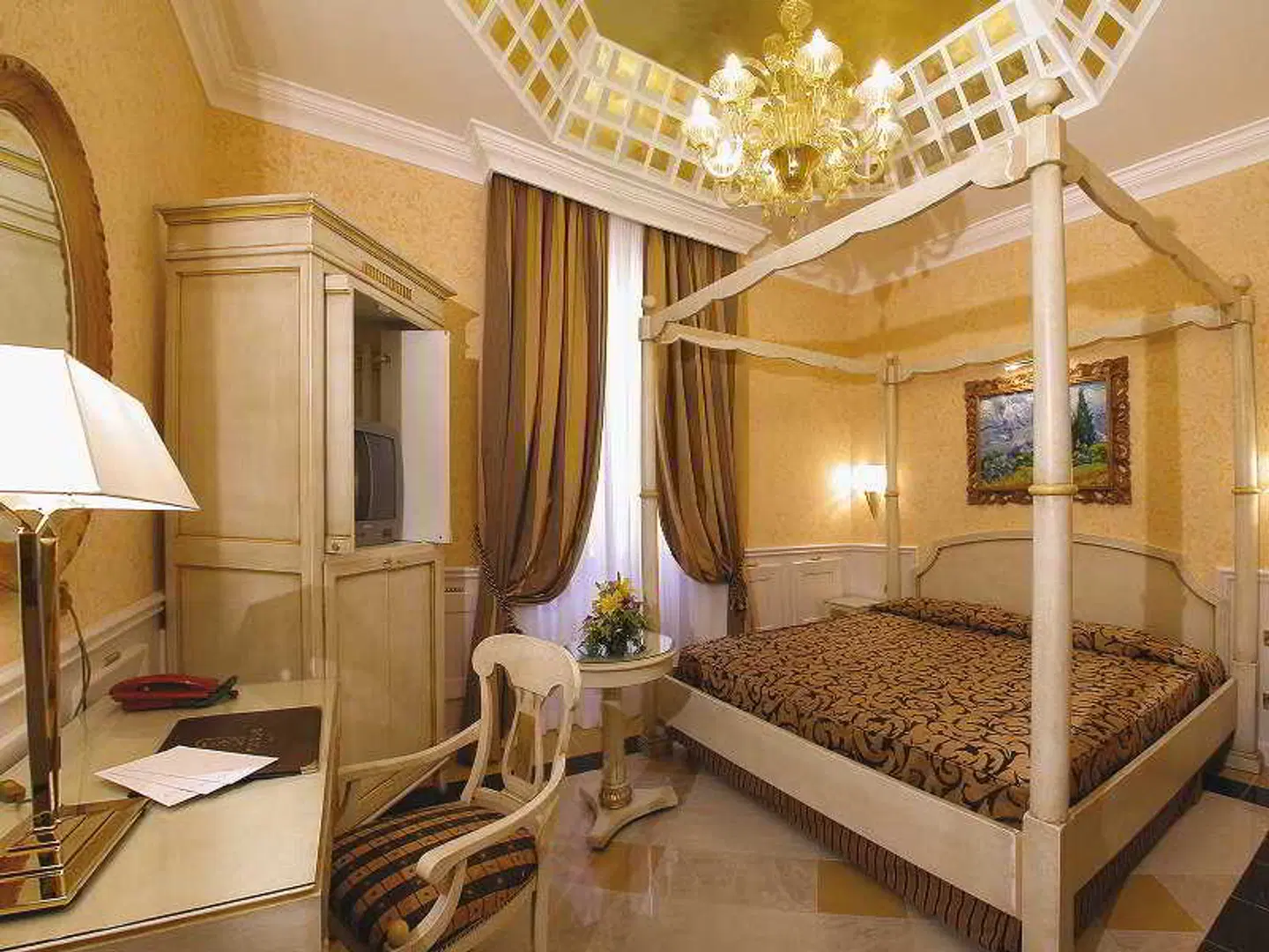 Bolivar ROOM_EXAMPLE