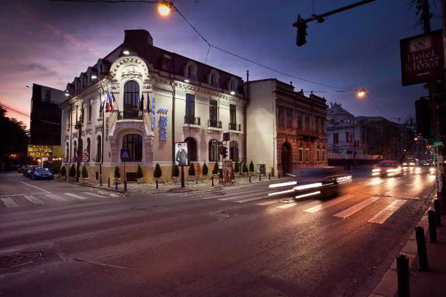 Le Boutique Moxa EXTERIOR