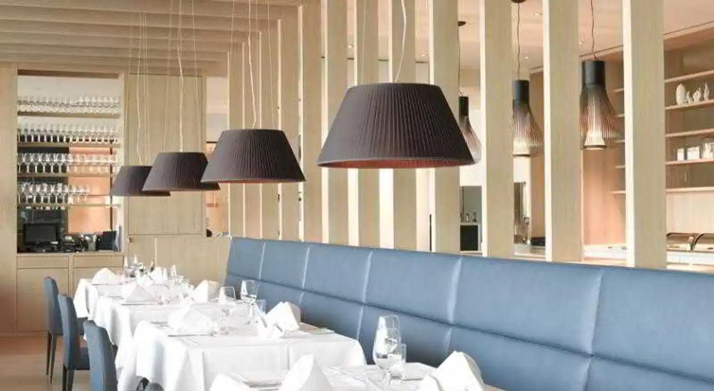 Quality Hotel Expo Lobby