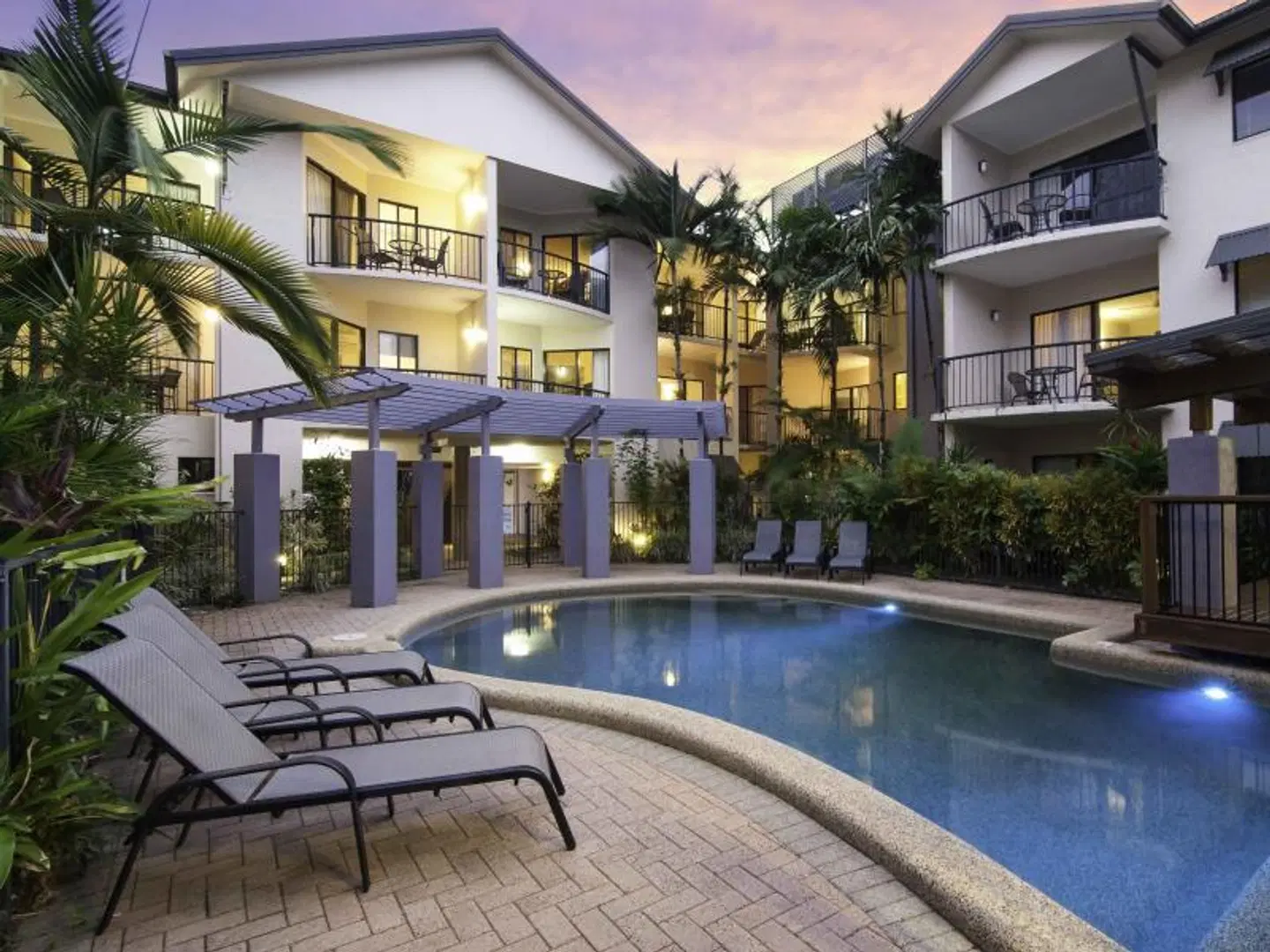 Bay Villas Resort Pool