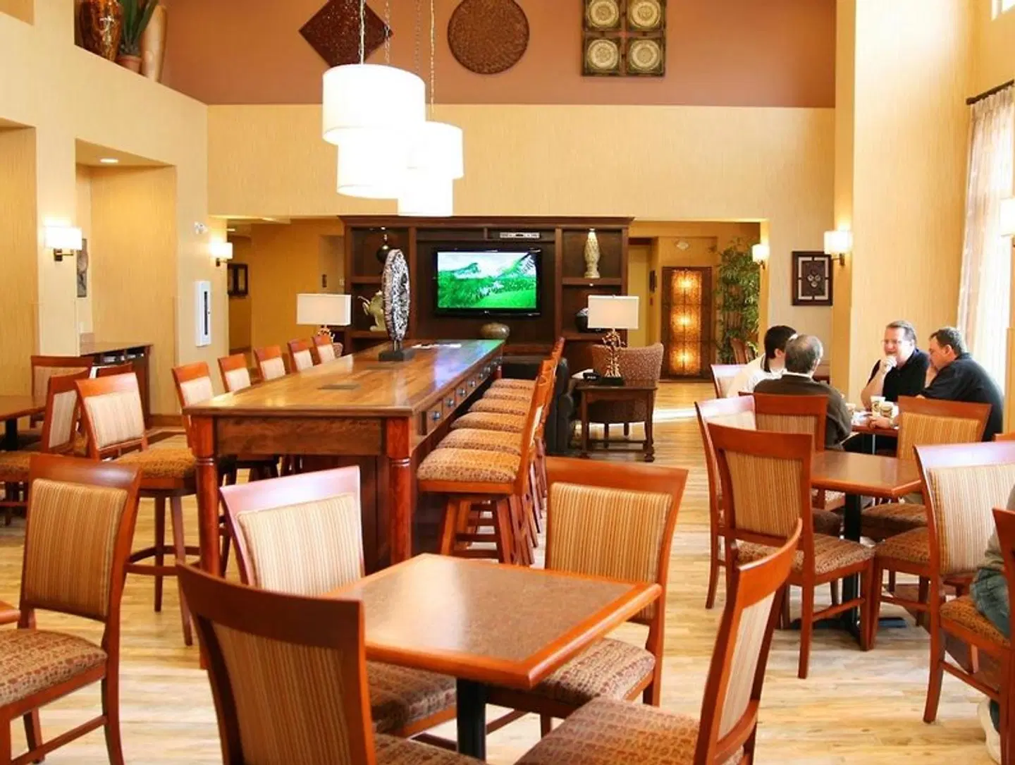 Hampton Inn & Suites by Hilton Moncton Restaurant