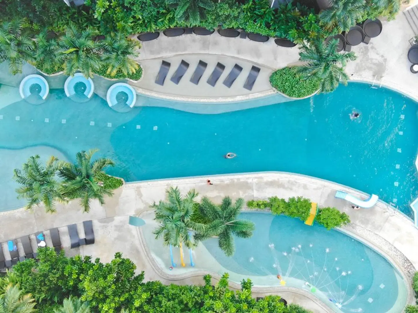 Centra by Centara Maris Resort Jomtien OUTDOOR_POOL