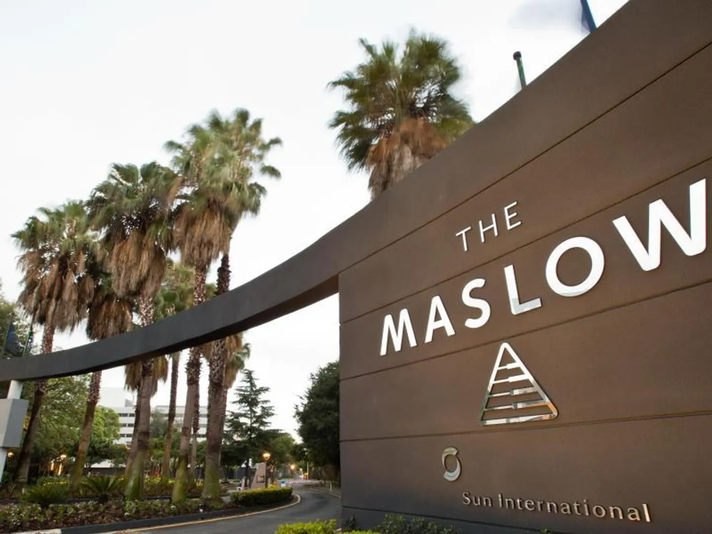 The Maslow Hotel Sandton EXTERIOR
