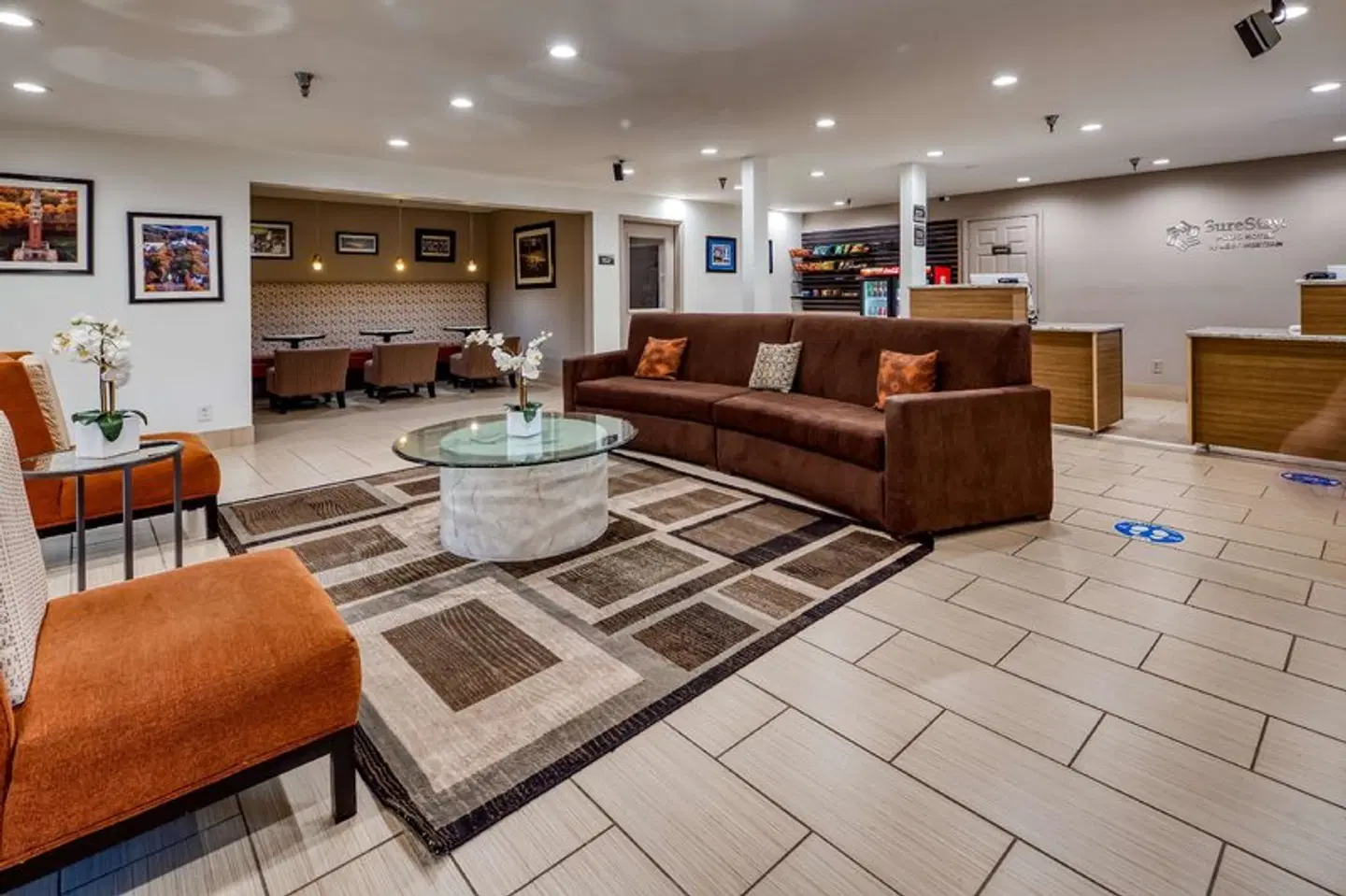 Baymont Inn & Suites Durham LOUNGE_LOBBY
