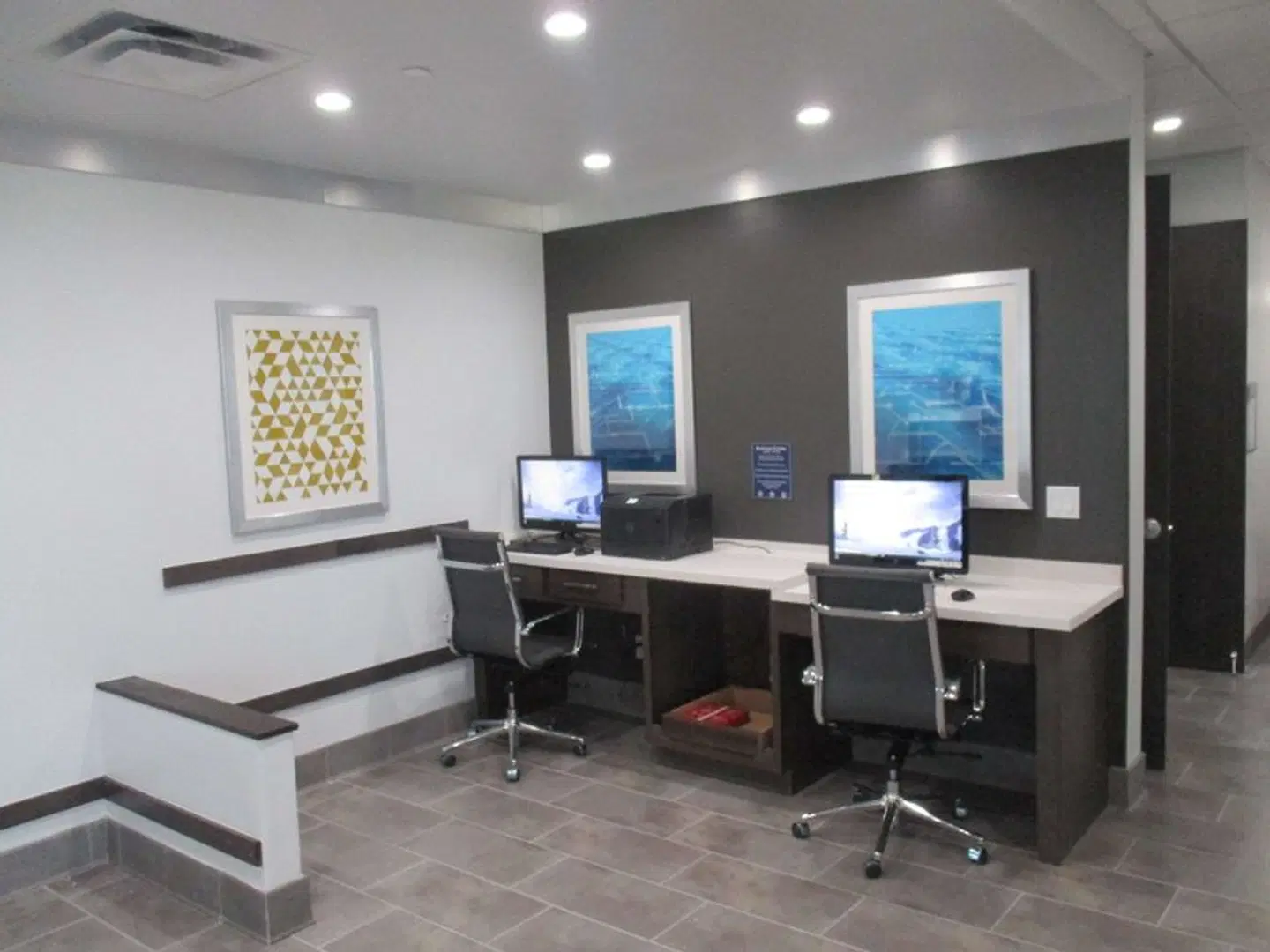 Best Western Plus Roland Inn & Suites Konferenz