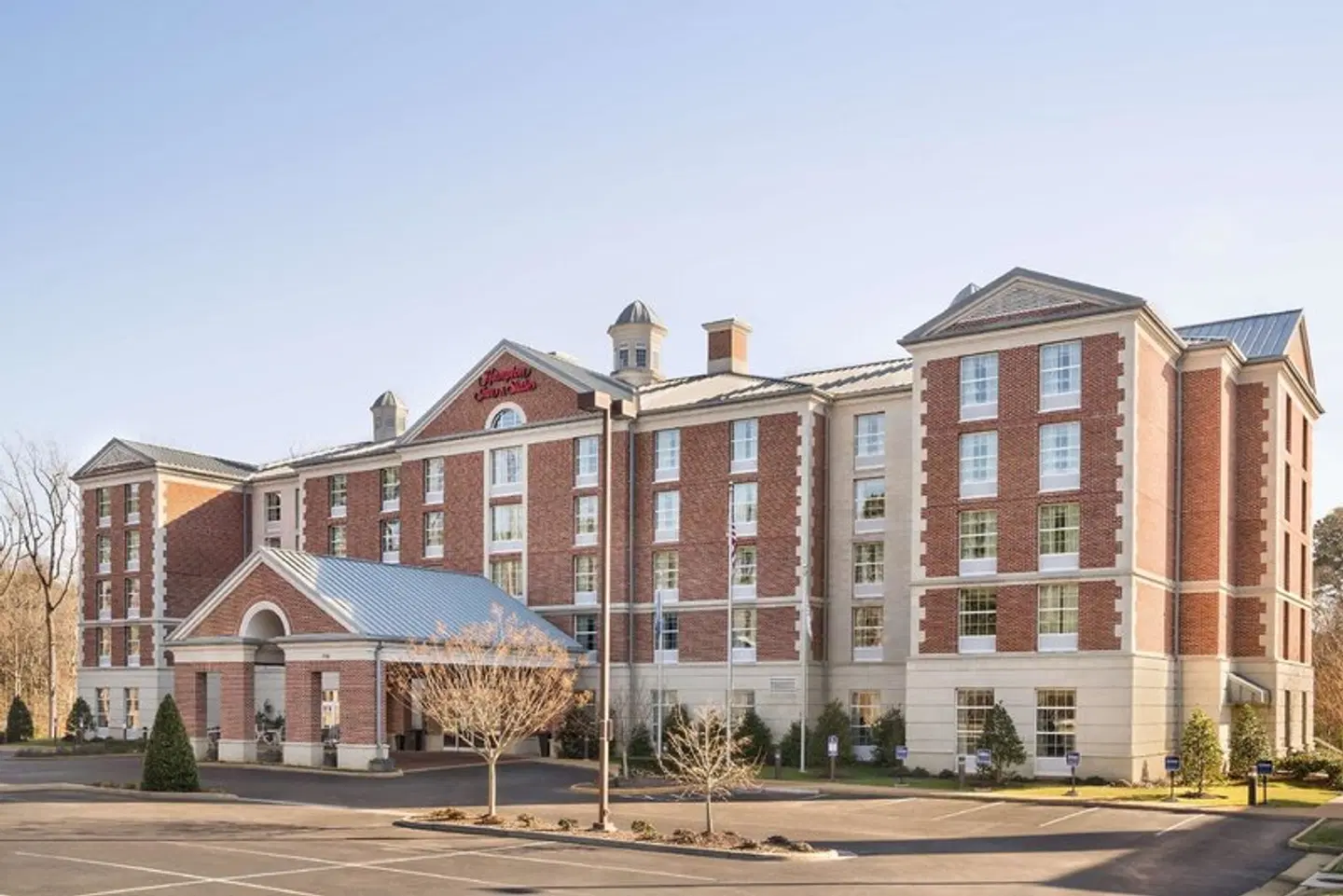 Hampton Inn & Suites Williamsburg-Central EXTERIOR