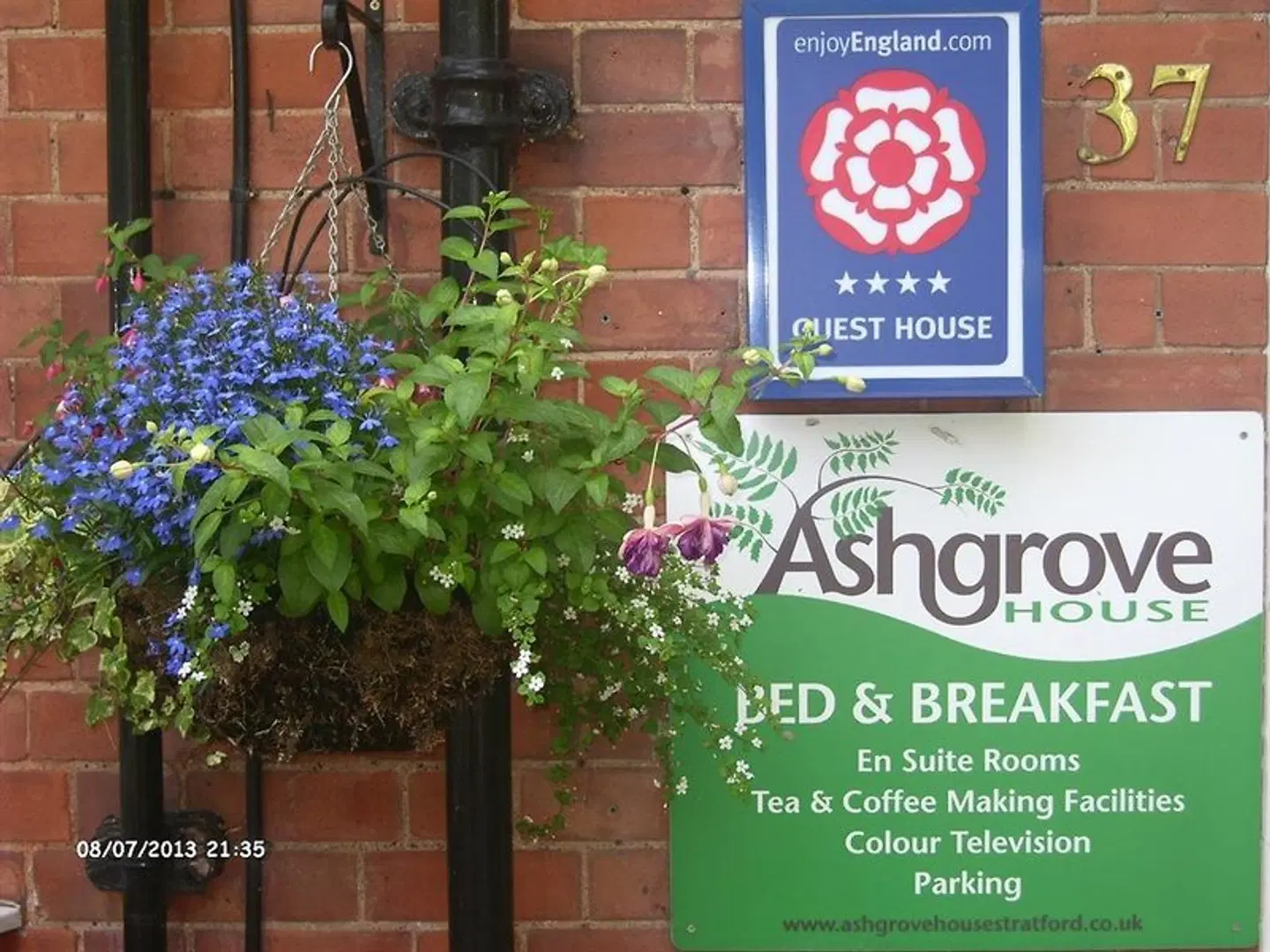 Ashgrove House EXTERIOR