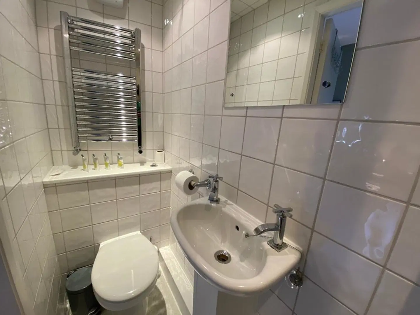Grosvenor Place Guest House Badezimmer