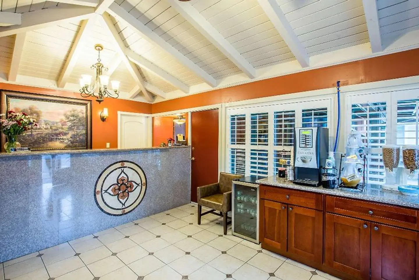 Clarion Collection Hotel Pacific Grove - Monterey LOUNGE_LOBBY