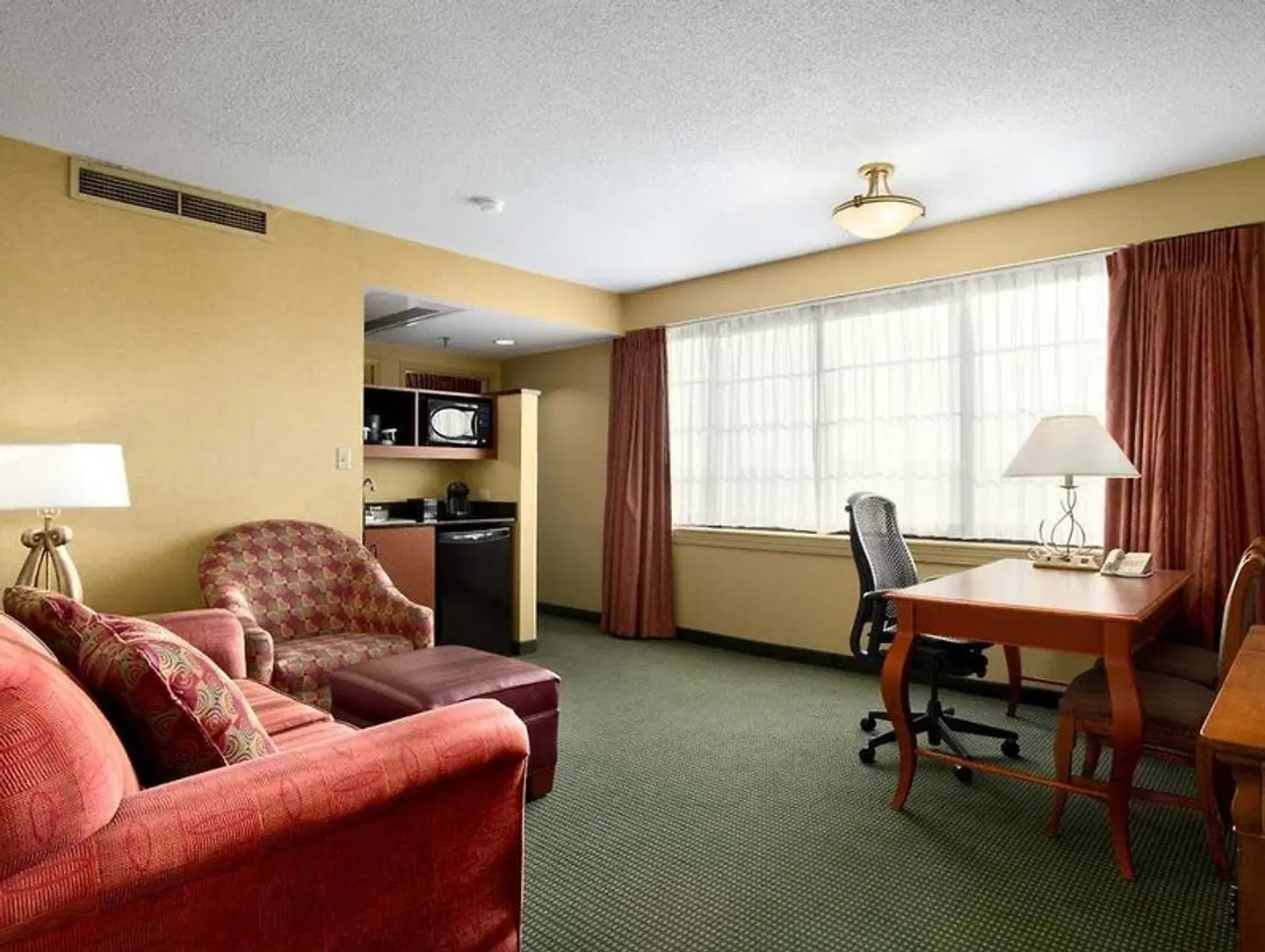Embassy Suites by Hilton Greensboro Airport ROOM_EXAMPLE