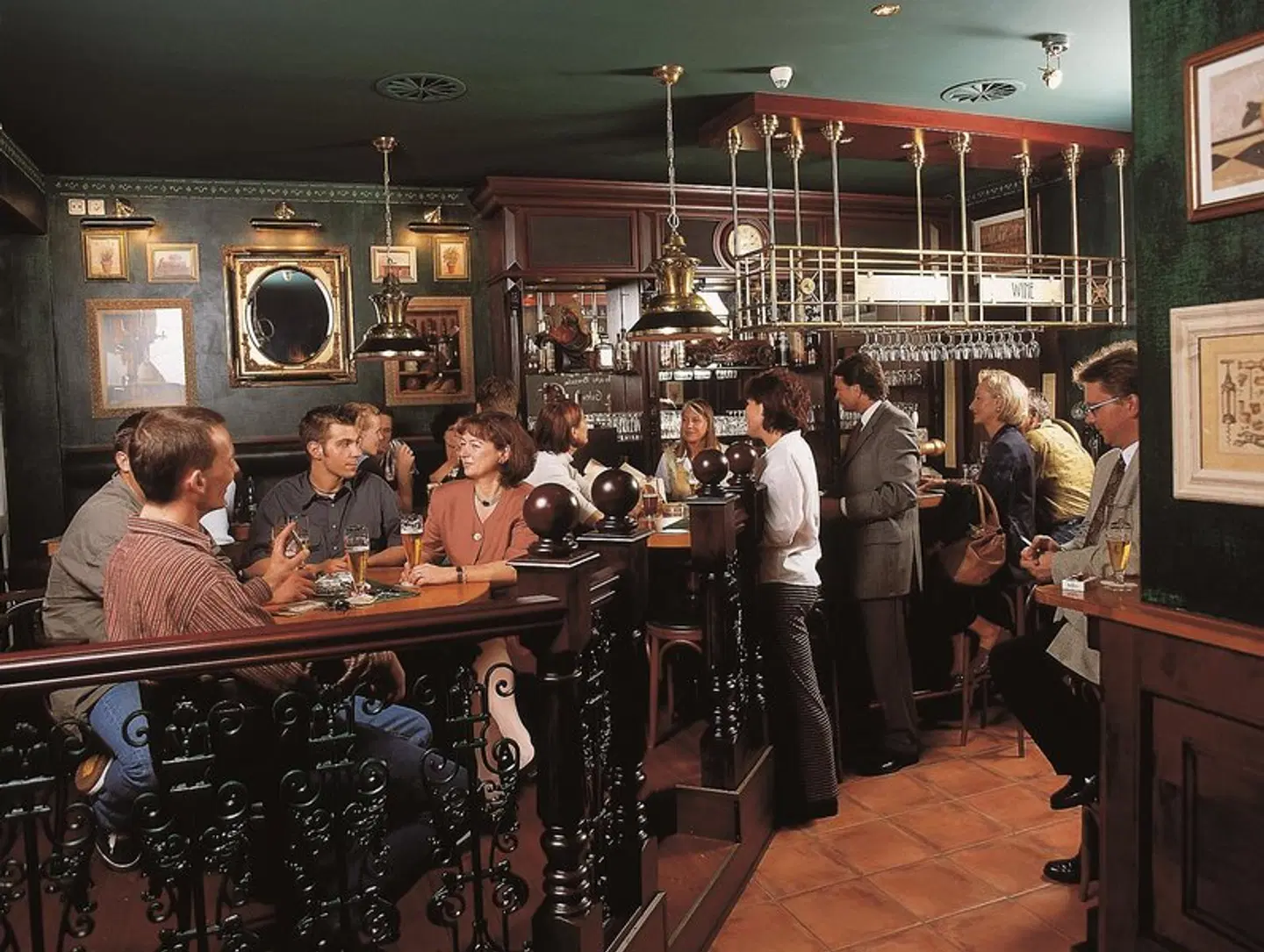 Best Western Wein-Und Parkhotel Nierstein Bar