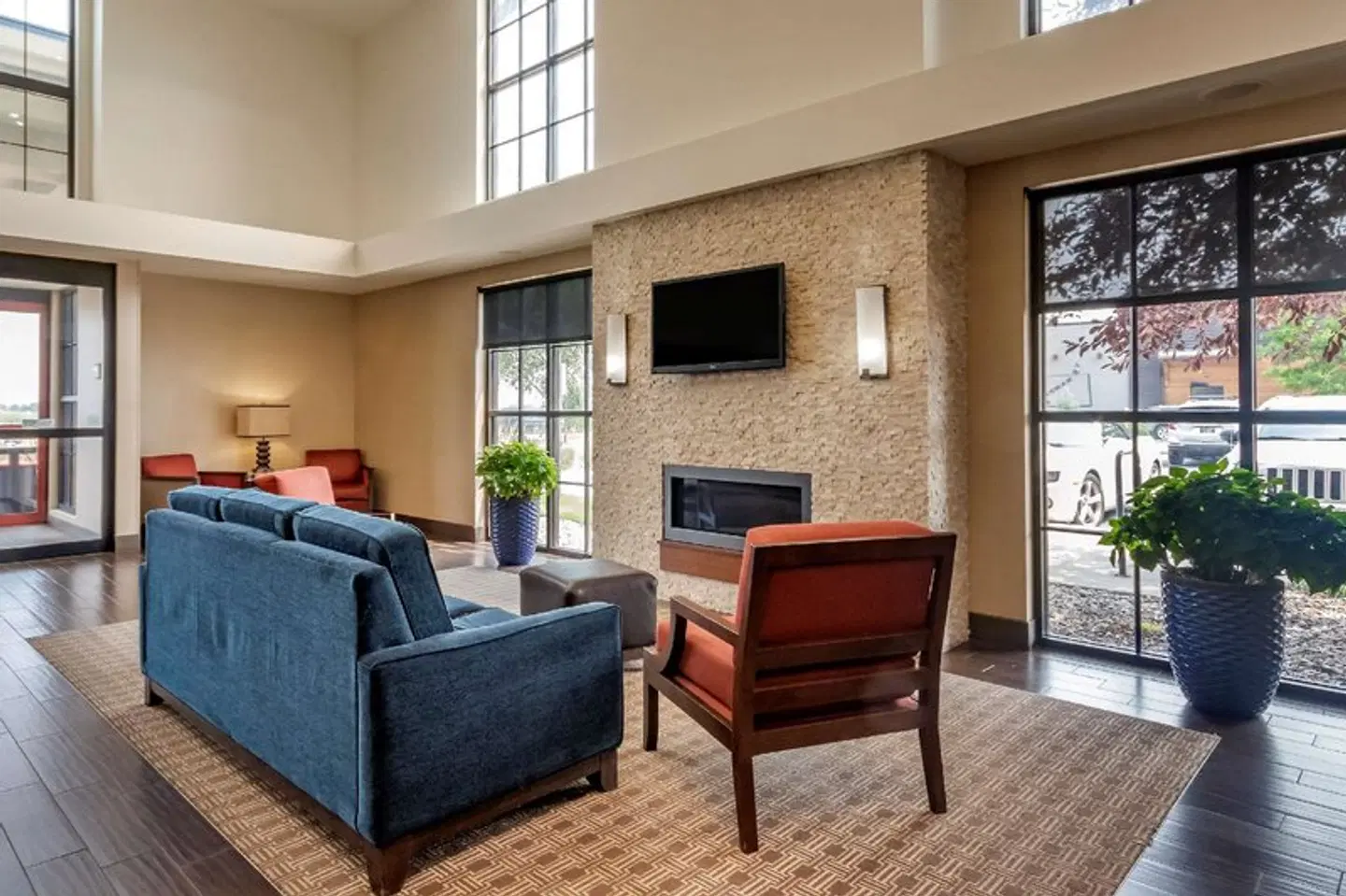 Comfort Suites Airport-University LOUNGE_LOBBY