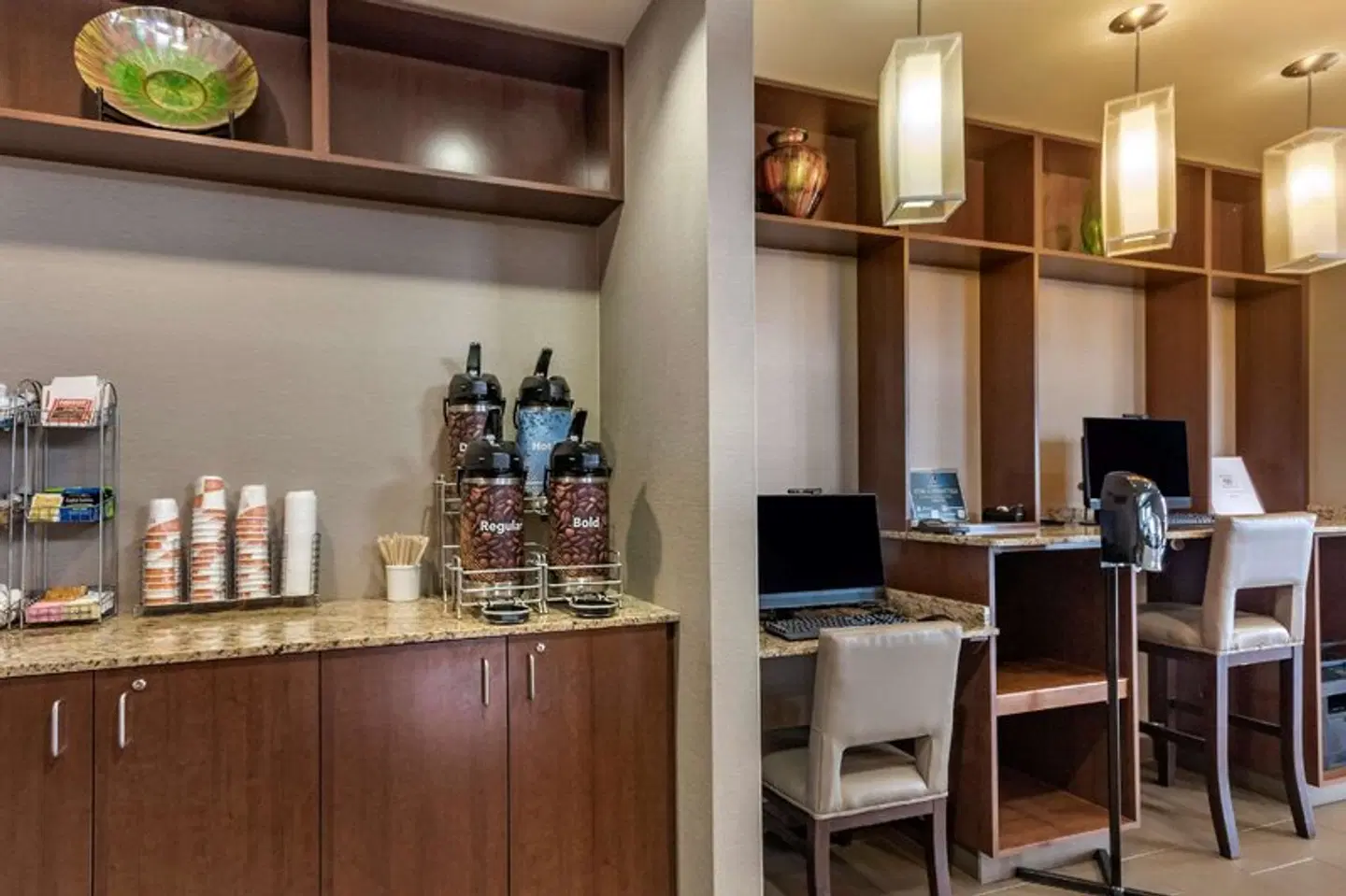 Comfort Suites Airport-University LOUNGE_LOBBY