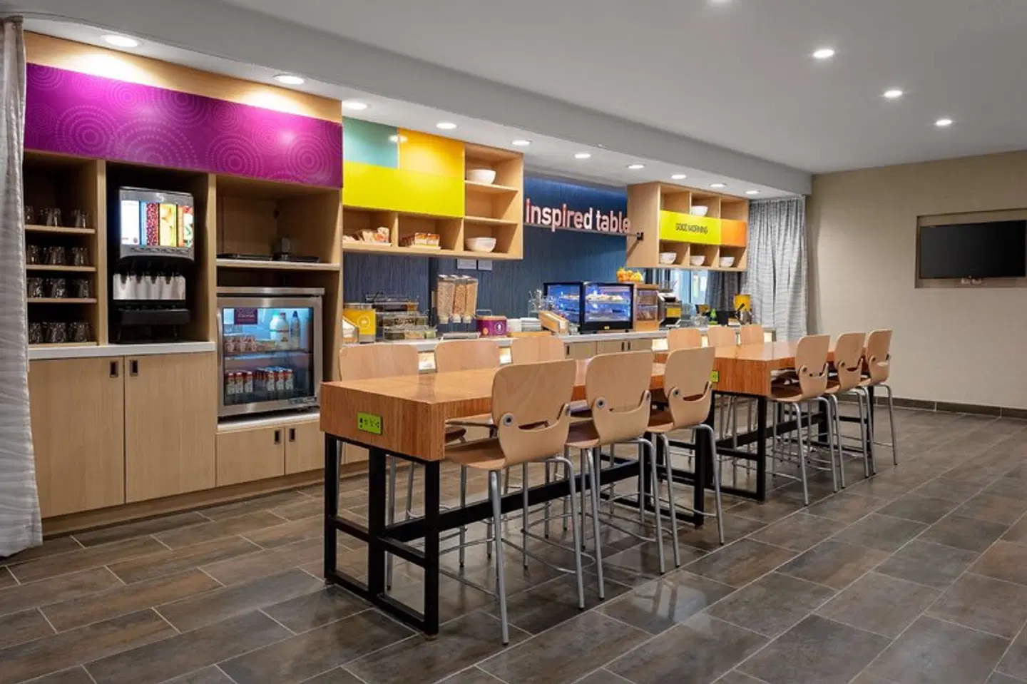 Home2 Suites by Hilton Valdosta Bar