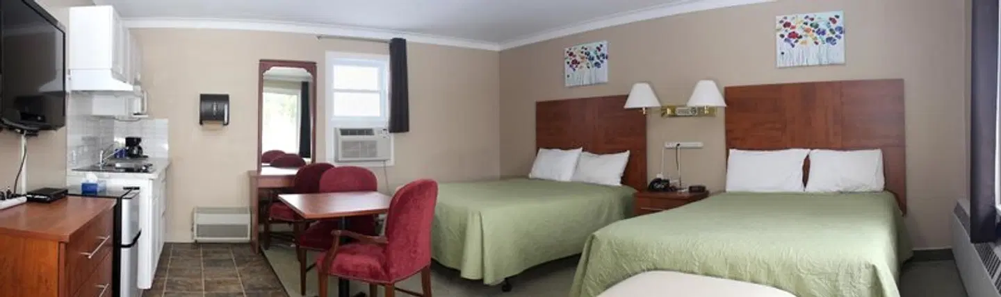 Moonlight Inn & Suites ROOM_EXAMPLE