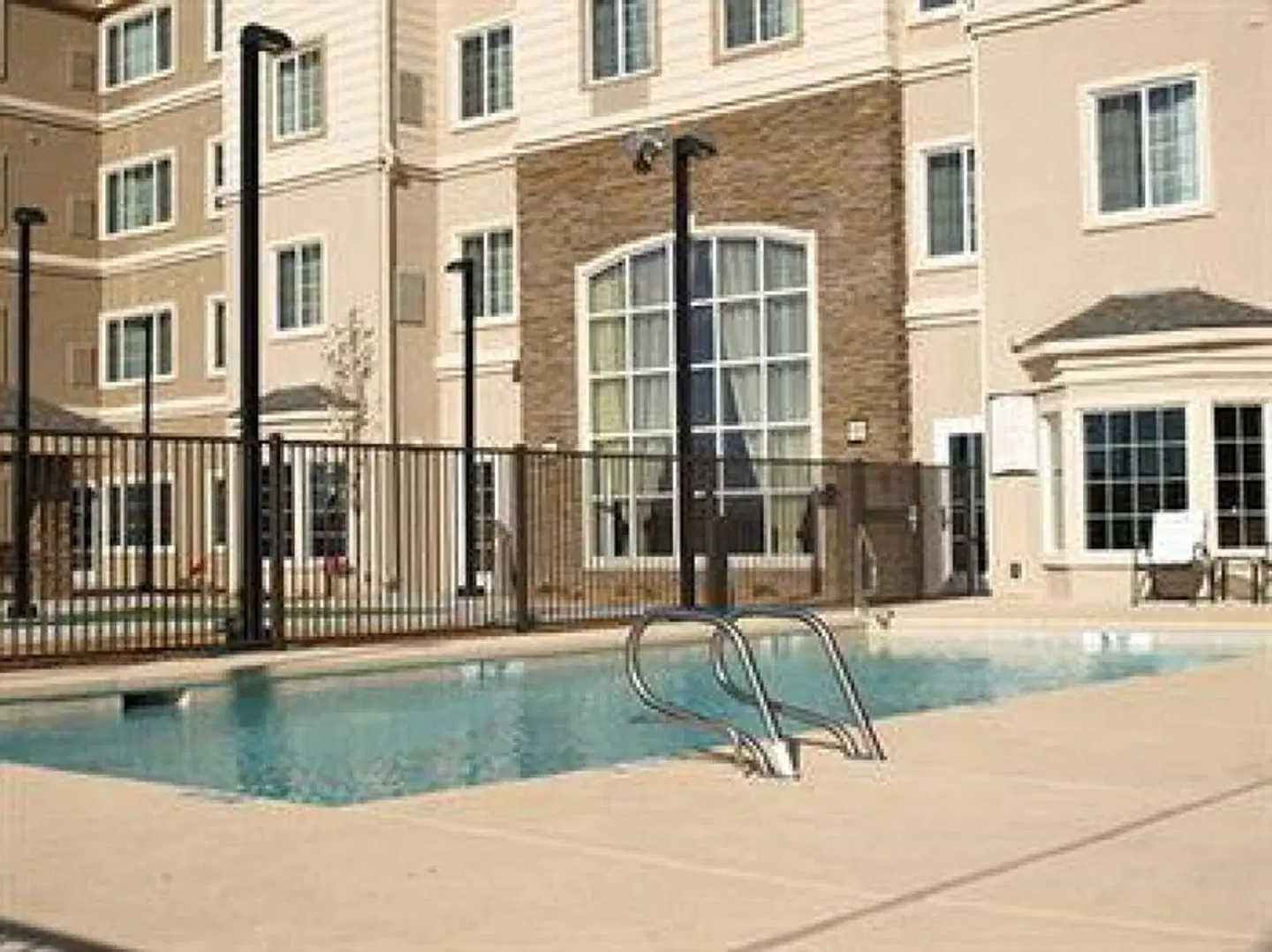 Staybridge Suites Albuquerque - Airport by IHG OUTDOOR_POOL