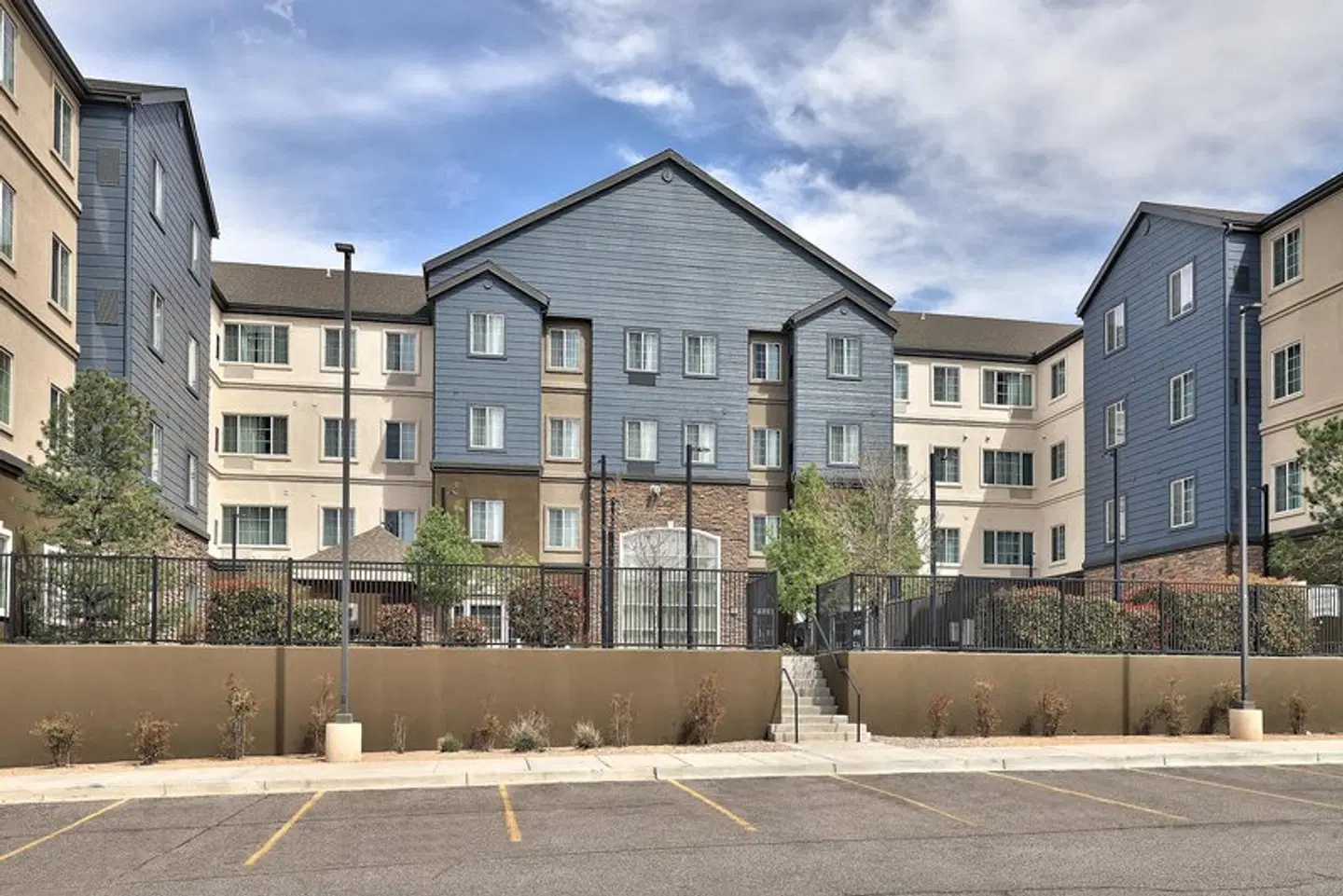 Staybridge Suites Albuquerque - Airport by IHG EXTERIOR
