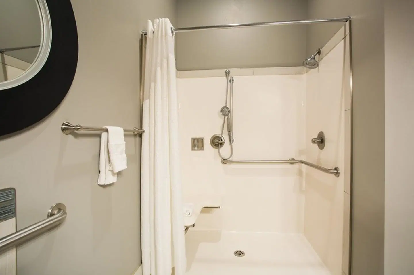 Holiday Inn Express & Suites Amarillo West by IHG Badezimmer